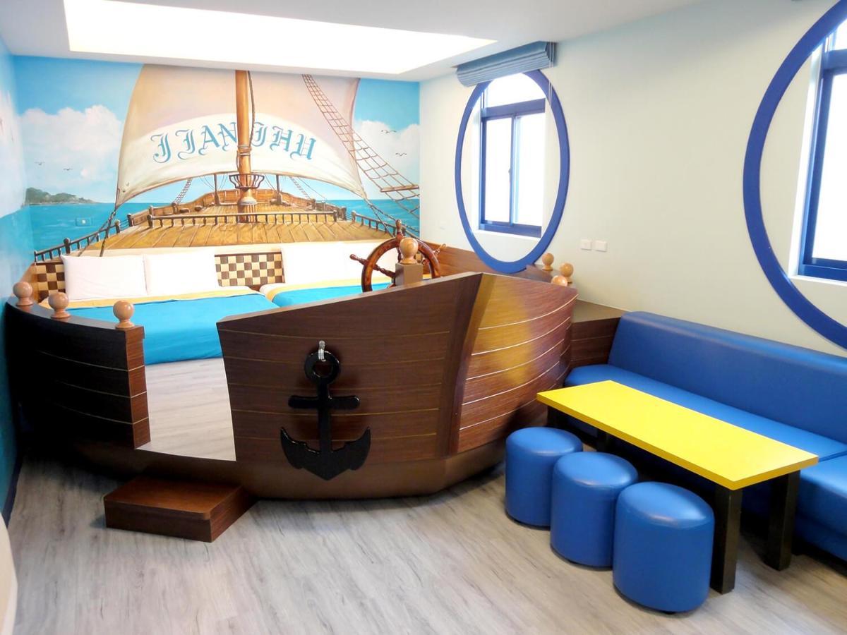 Ship House Apartment остров Ламай Екстериор снимка